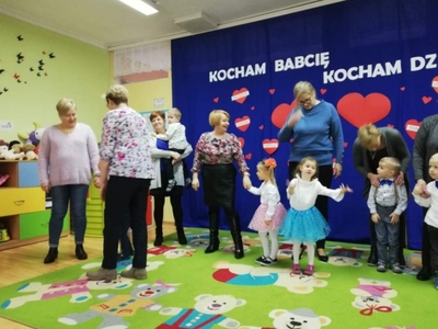 Dzień Babci i Dziadka w Przedszkolu Miejskim Nr 3