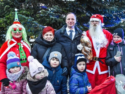 
Ogniste Mikołajki na pl. Wyszyńskiego
