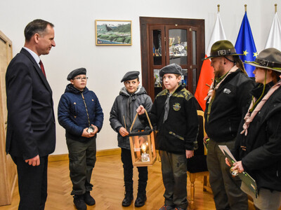 
Betlejemskie Światło Pokoju w Sławnie
