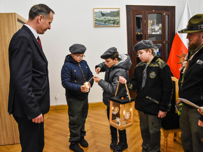 
Betlejemskie Światło Pokoju w Sławnie

