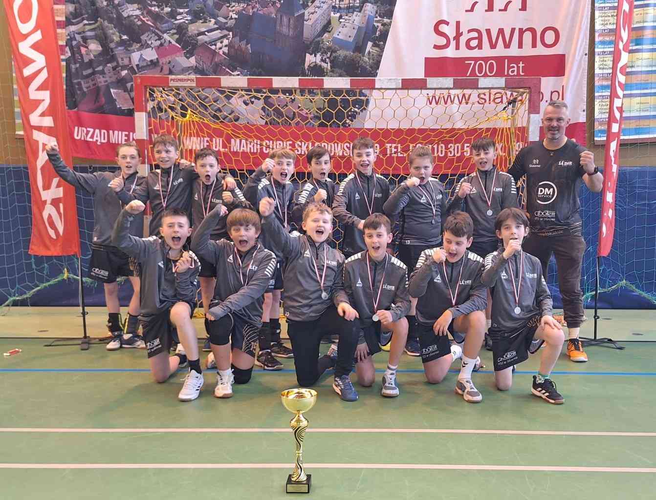 
Liderzy wicemistrzami województwa
