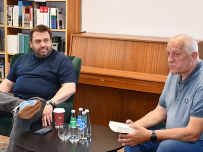 
Spotkanie autorskie z Bartoszem Węglarczykiem
