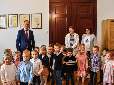 
Przedszkolaki odwiedziły Urząd Miejski
