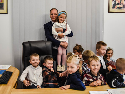 
Przedszkolaki odwiedziły Urząd Miejski
