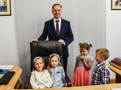 
Przedszkolaki odwiedziły Urząd Miejski
