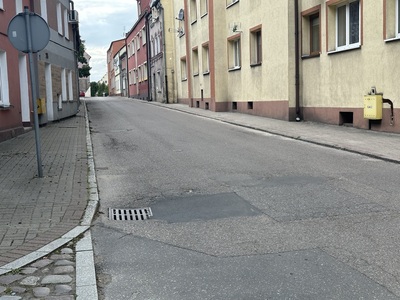 
Podpisano umowę na przebudowę dróg w centrum Sławna
