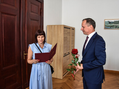 
Uroczyste ślubowanie i wręczenie aktów nauczycielom mianowanym...
