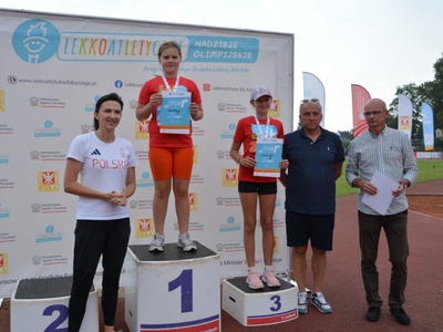Rewelacyjny start zawodników MKS Święc Sławno