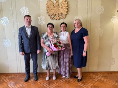 Zdjęcie grupowe z Panią Najdrowską