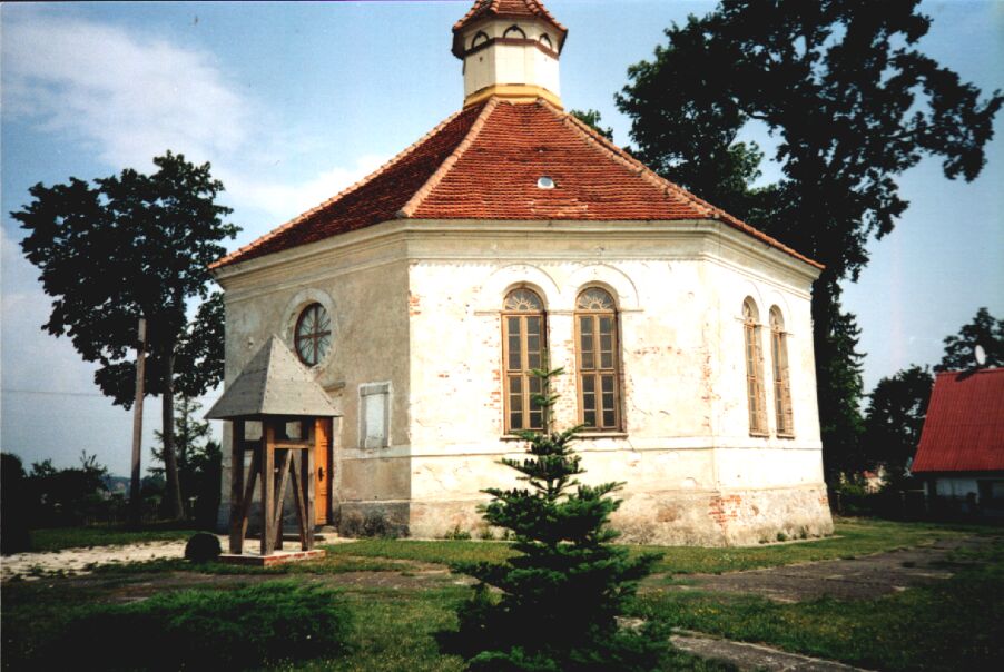 Kosciół w Radziejach