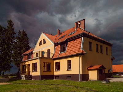 Dwór w Różewcu