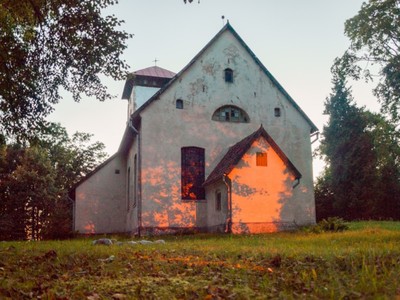 Kościół pw. Najśw. Marii Panny w Dąbrówce