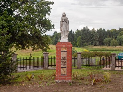 Zespół Kościoła Ewangelickiego pw. św. Stanisława Kostki w Pozezdrzu