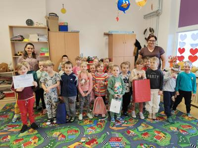 na zdjęciu uczestnicy konkursu