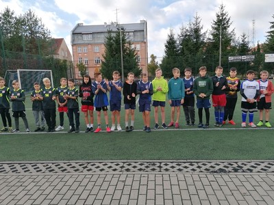 Zdjęcie grupowe zawodników.