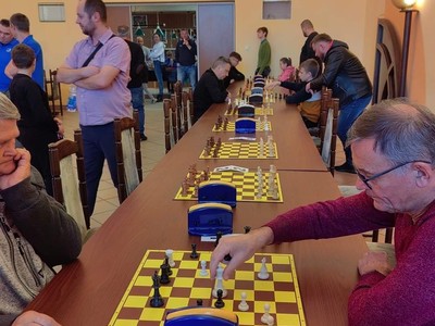uczestnicy podczas rozgrywek 