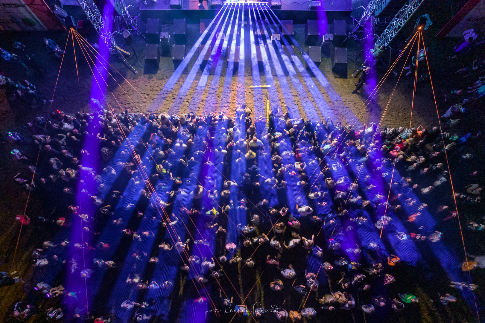 mamry festiwal 2023 - tłum z lotu ptaka