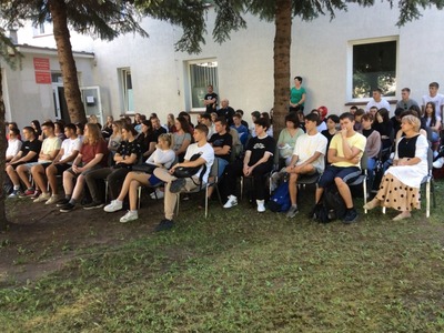 zdjęcie przedstawia uczestników wydarzenia