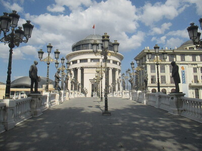 Skopje, Muzeum Archeologiczne i Most Cywilizacji Macedońskiej 