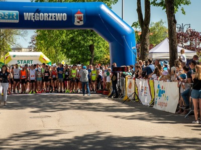 zawodnicy na starcie