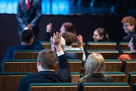 jmkoqw4rmnsjvf8nscad.jpeg [476x318]