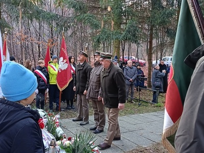 Obchody 85. Rocznicy Rozstrzelania Mieszkańców Gostynina i Ziemi Gostynińskiej w Woli Łąckiej przez Niemców