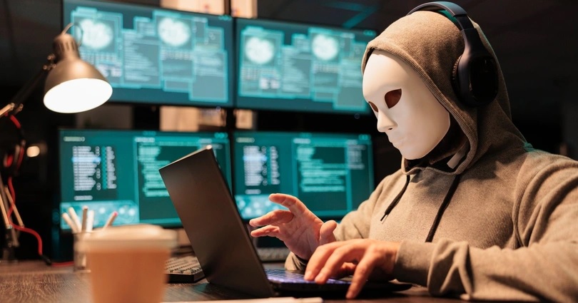 oszustwo_internetowe.jpg [810x425]