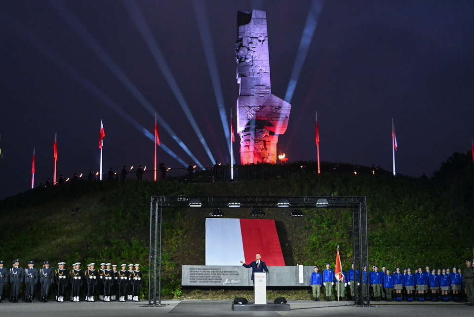 prezydent_karol_nawrocki_na_westerplatte.jpeg [960x642]