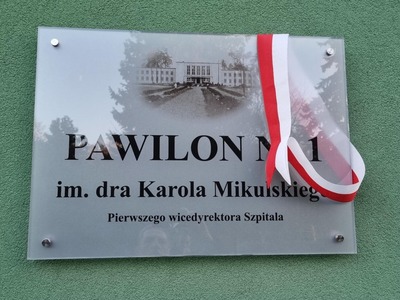 Odsłonięcie tablicy upamiętniające wybitnych lekarzy