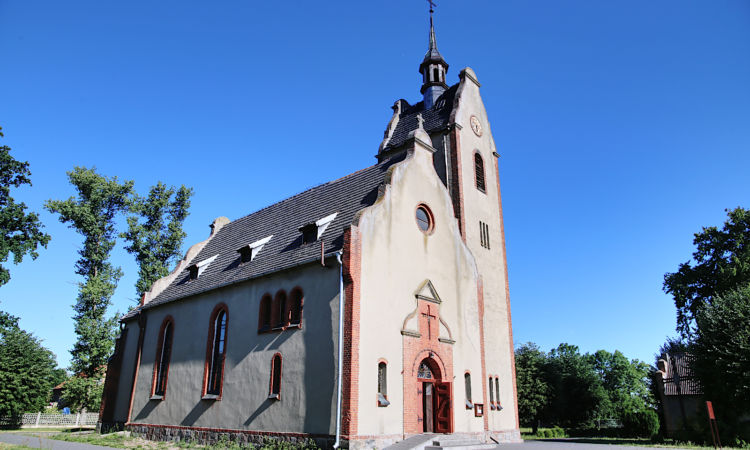 kościół parafialny w Świniarach