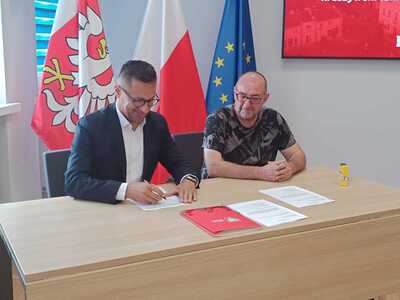 Umowa na modernizację dróg dojazdowych do gruntów rolnych podpisana...