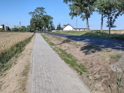 Charbowo nowy chodnik 