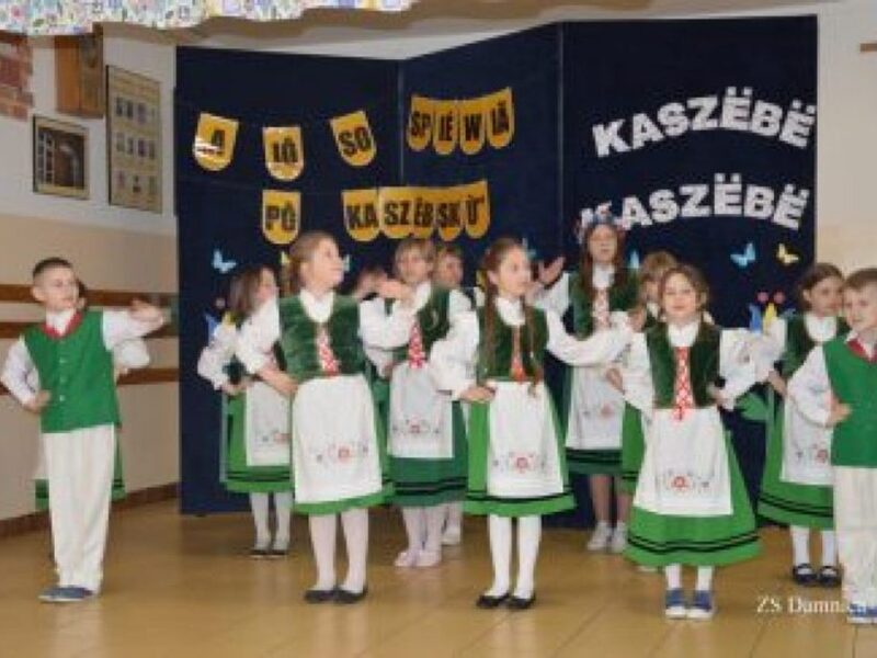 PRZEGLĄD PIOSENKI KASZUBSKIEJ