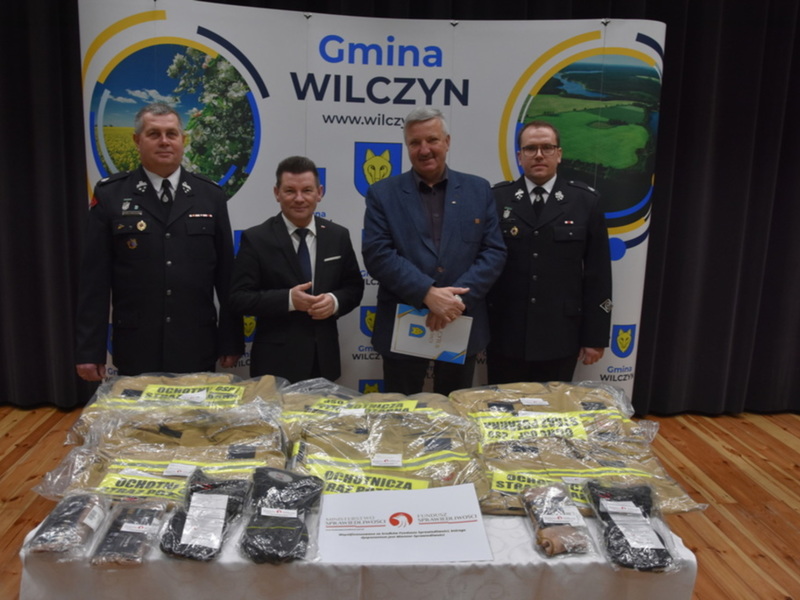 Odzież ochronna dla strażaków z OSP Wilczyn