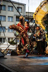 XXV LLA KONCERTY I SCENA W RYNKU