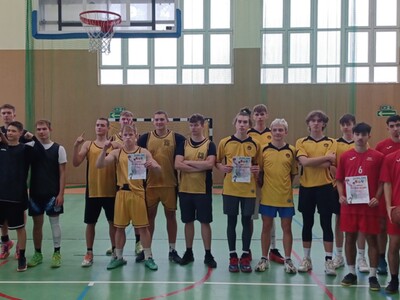 MISTRZOSTWA POWIATU W KOSZYKÓWCE 3x3 CHŁOPCÓW
