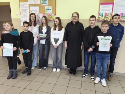 LAUREACI GMINNEGO ETAPU KONKURSU WIEDZY O PARKACH KRAJOBRAZOWYCH