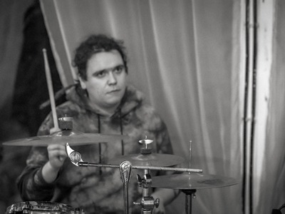 Zespół "Bardziej", E, fot. Krzysztof Gruszka