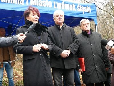 Burmistrz i Wiceburmistrz Gminy i Miasta Lwówek Śląski na konferencji w Rakowicach Małych