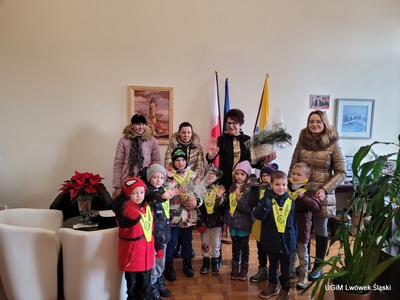 Grupa przedszkolaków w Urzędzie Gminy i Miasta Lwówek Śląski, fot. 13