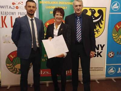 Pani Burmistrz Mariola Szczęsna na gali LZS we Wrocławiu fot. 2