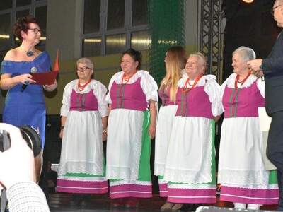 Zespół Jarzębina oraz Pani Burmistrz i Marszałek Województwa Dolnośląskiego