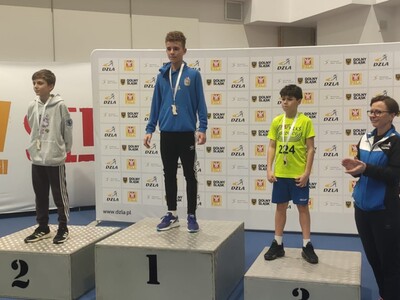 Złoty medal w biegu na 600 m w U 14 wywalczyli Adam Abdelmoneim z MKS Piast
