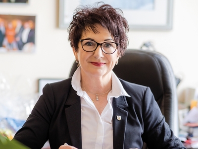 Pani Burmistrz Mariola Szczęsna