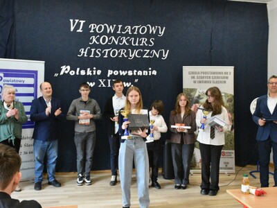 VI POWIATOWY KONKURS HISTORYCZNY - Pierwsze miejsce zajęła Weronika Wach z SP2 Lwówek Śląski