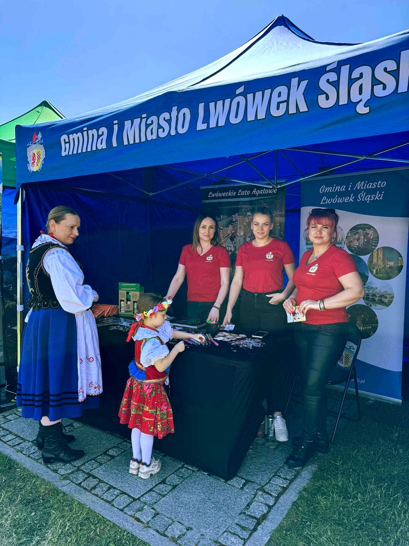 Promocja Gminy Lwówek Śląski na Otwarciu Sezonu Turystycznego w Głogowie, fot. 1