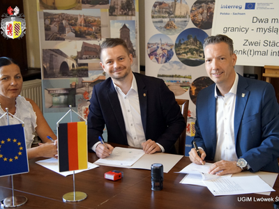 Burmistrzowie Lwówka Śl. i Wilthen złożyli podpisy pod wspólnym projektem