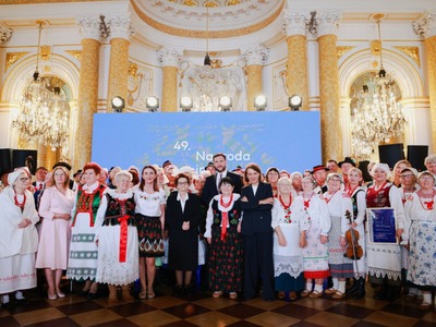 UROCZYSTA GALA W ZAMKU KRÓLEWSKIM W WARSZAWIE
