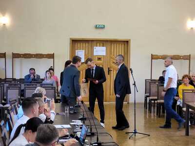 Gratulacje dla nowego radnego, fot. 2