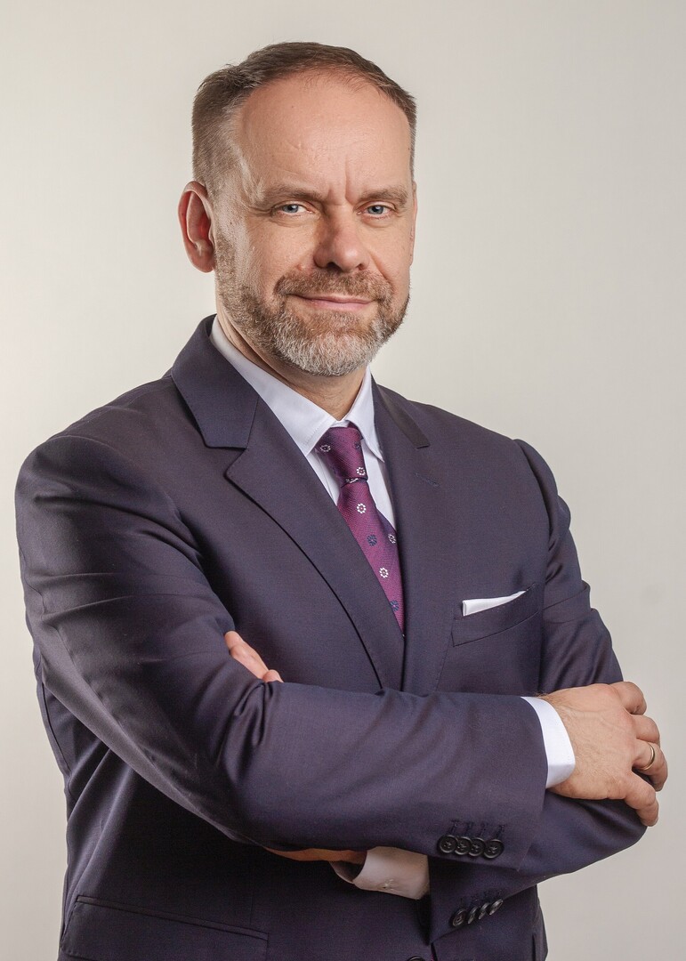 pchmielewski1.jpg [2260x3166]